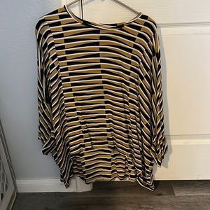 Ava Sky 3/4 sleeve top